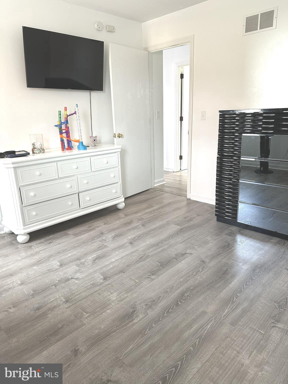 71 Apricot Avenue Leola, PA 17540 - Photo 22 of 30 a room with a flat screen tv