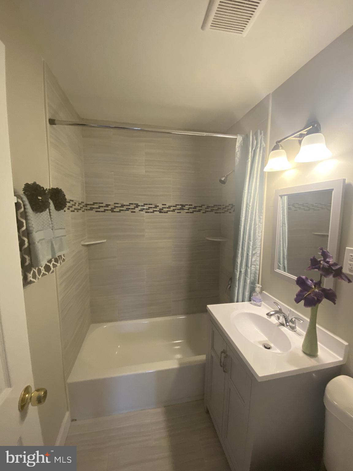 7877 Burnside Road Landover, MD 20785 - Photo 5 of 13
