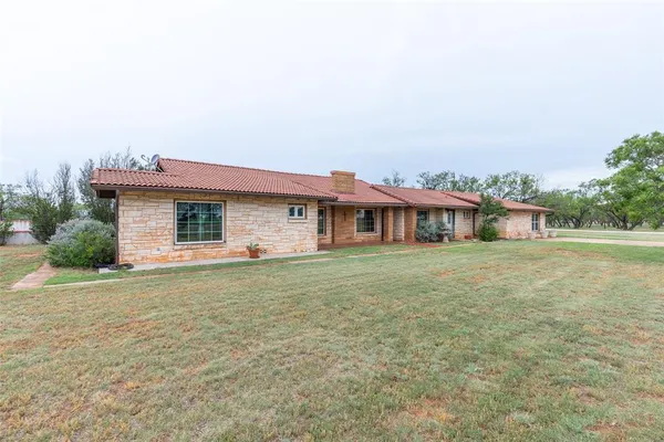 $895,000 | 300 Farm To Market 126, Merkel, TX 79536