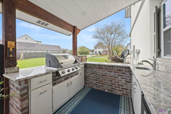 $597,000 | 3755 Club View Court, Zachary, LA 70791