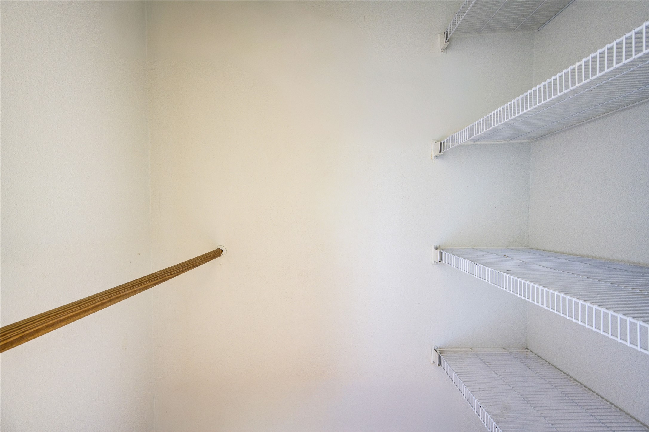 3055 Walnut Bend Lane, Unit 21 Houston, TX 77042 - Photo 27 of 31