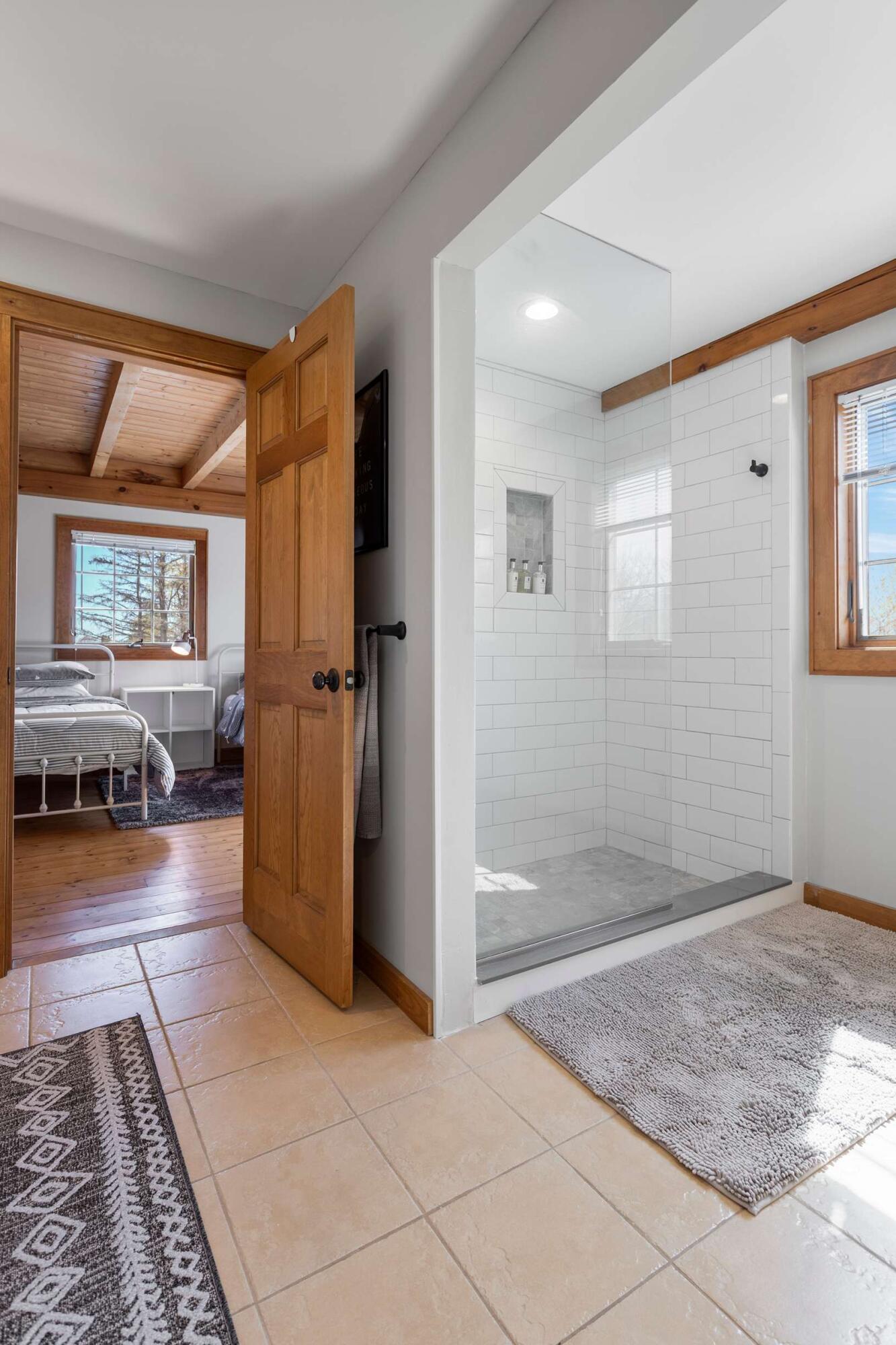 263 Long Sands Road, Unit 2 York, ME 03909 - Photo 25 of 40 Shared bath