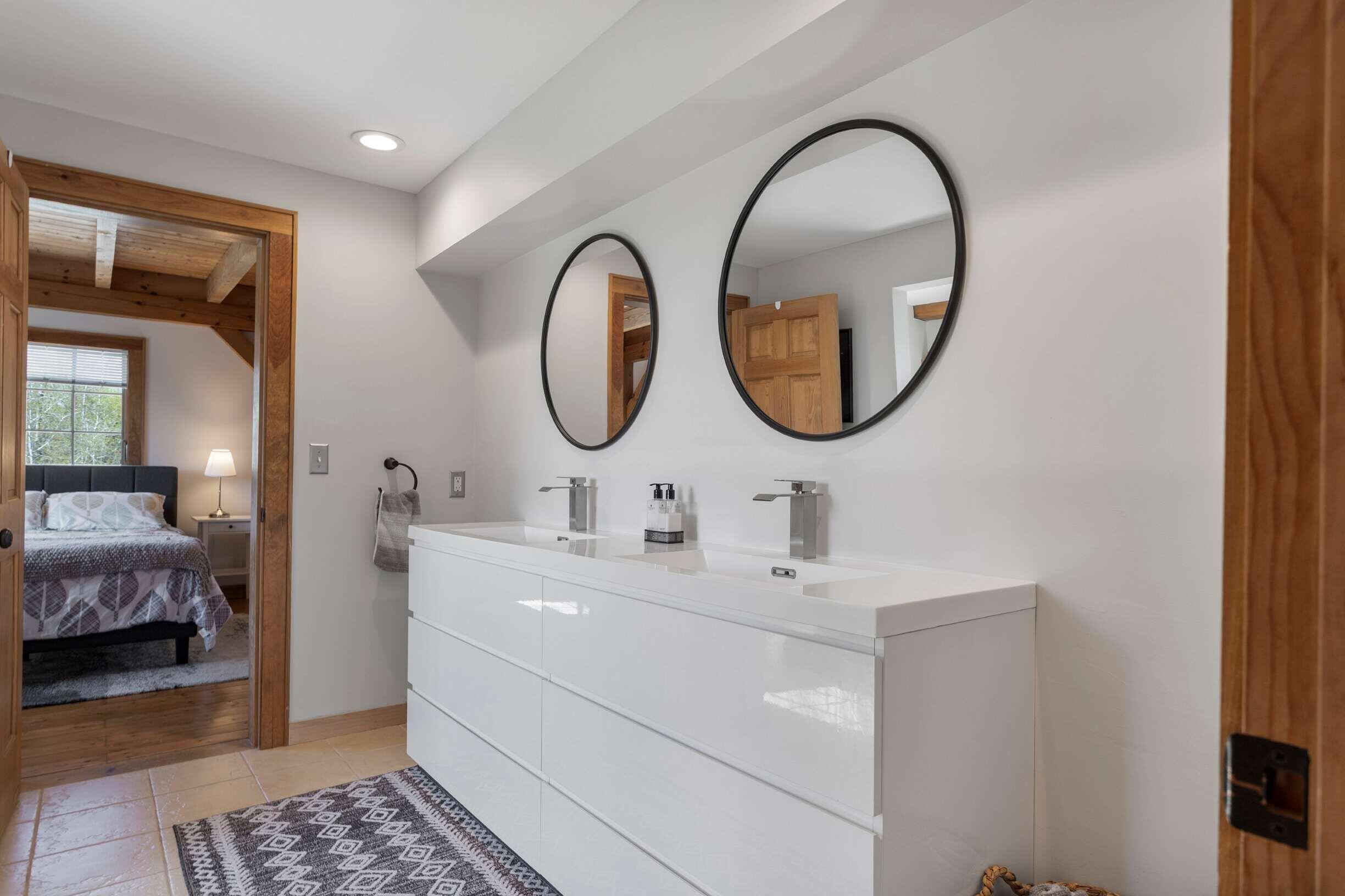 263 Long Sands Road, Unit 2 York, ME 03909 - Photo 26 of 40 Bath