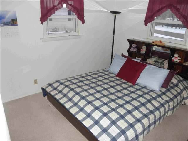 2252 Robin Road Washington, IL 61571 - Photo 10 of 12 Gallery Image 10