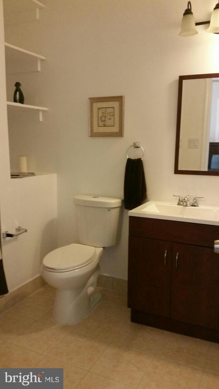 6325 Damascus Road Gaithersburg, MD 20882 - Photo 16 of 18 Bath