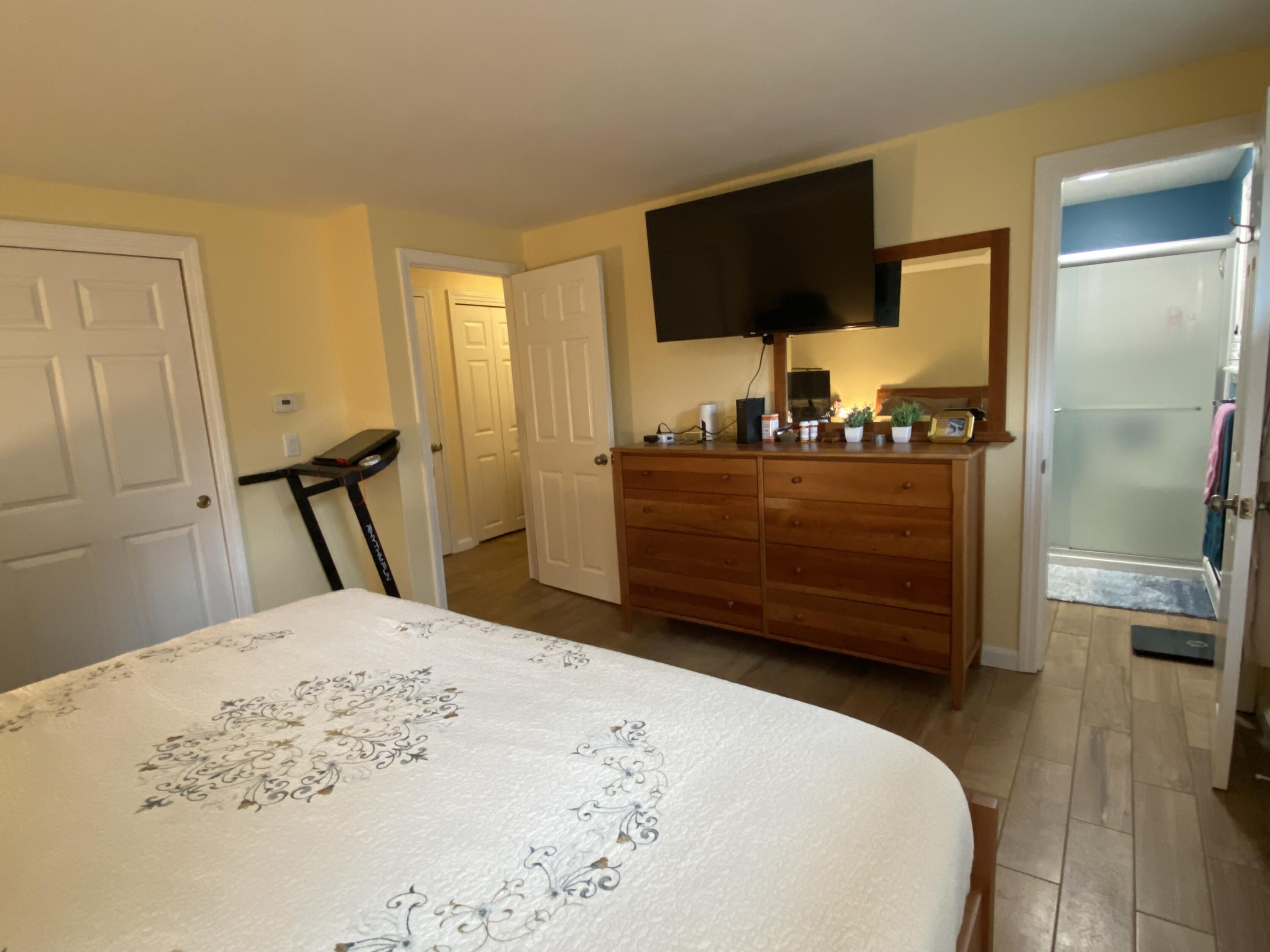 26 Cortland Circle, Unit 26 Bangor, ME 04401 - Photo 14 of 40 IMG_1970