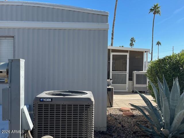 303 South Recker Road Mesa, AZ 85206 - Photo 27 of 28 air unit