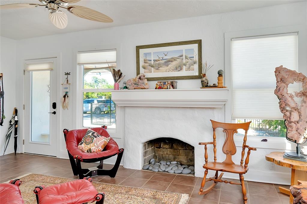 223 Palmetto Road West Nokomis, FL 34275 - Photo 20 of 100