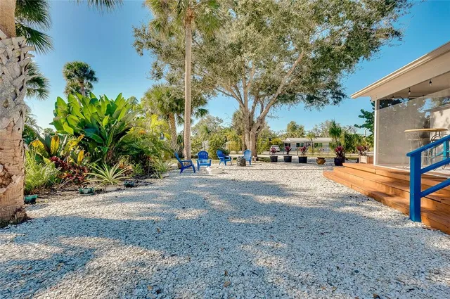 $587,500 | 223 Palmetto Road West, Nokomis, FL 34275