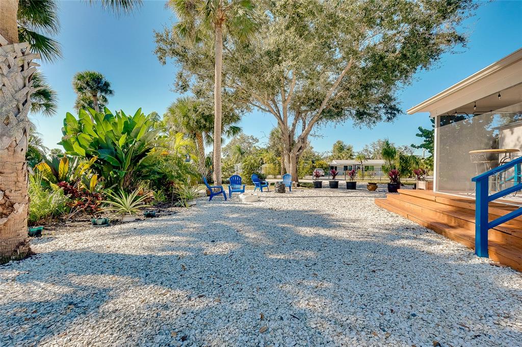 223 Palmetto Road West Nokomis, FL 34275 - Photo 69 of 100