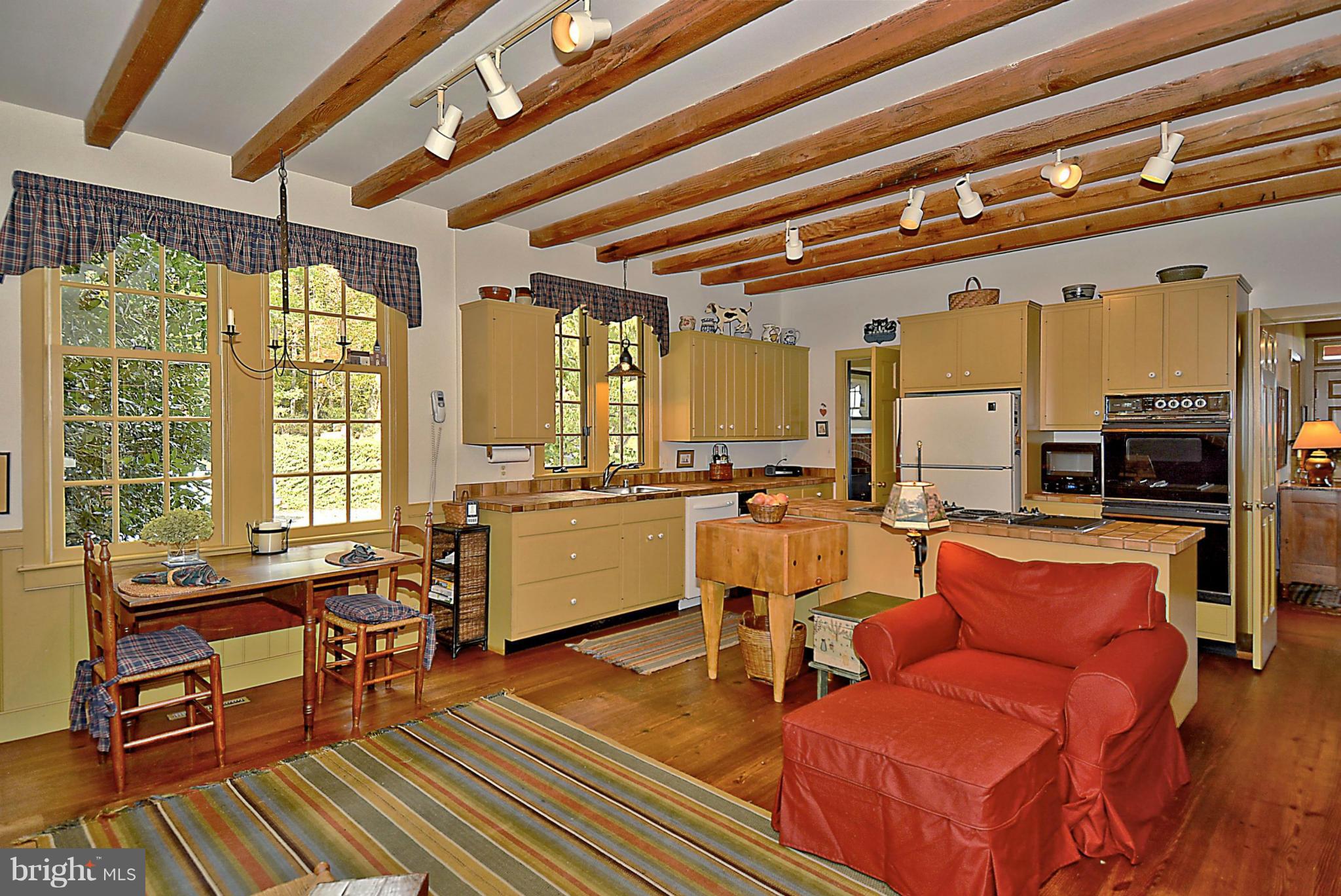 19310 Bucklodge Road Boyds, MD 20841 - Photo 14 of 30 Kitchen