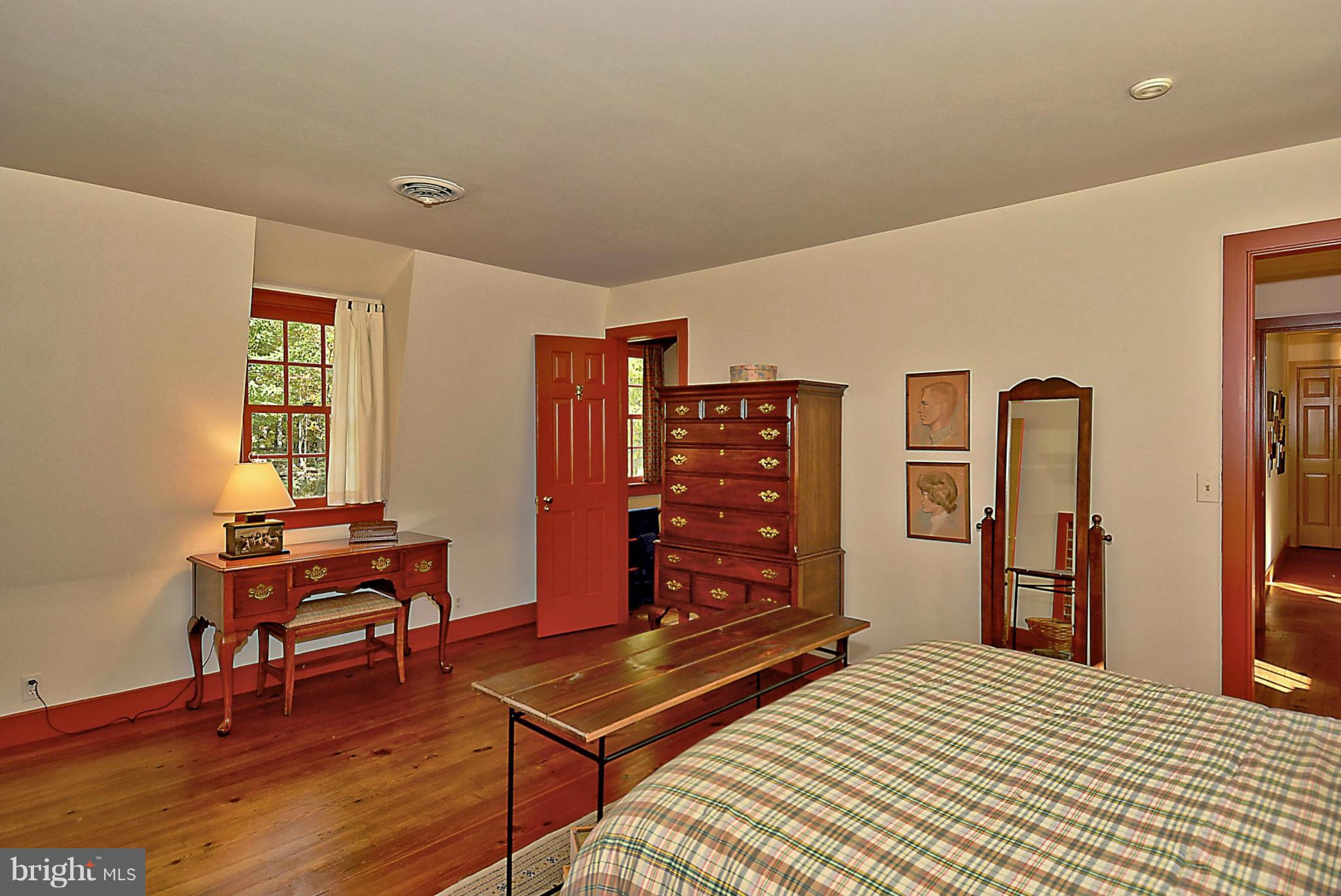 19310 Bucklodge Road Boyds, MD 20841 - Photo 21 of 30 Bedroom (Master)