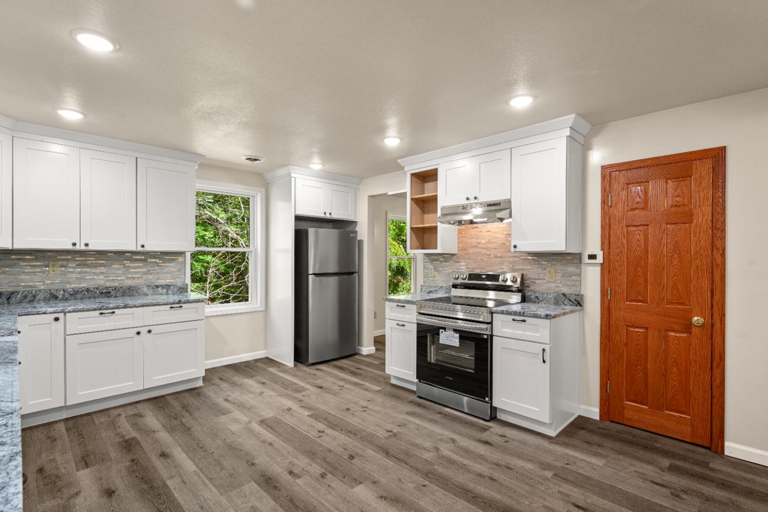 15407 Aberdeen Road Bennington, IN 47011 - Photo 9 of 48