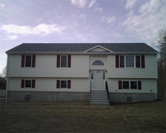 65 Fairhaven Road Mattapoisett, MA 02739 - Photo 1 of 11 Gallery Image 1