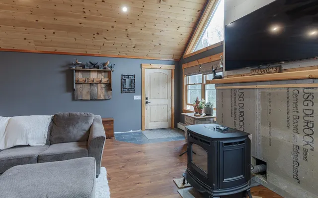 $625,000 | 473 Pratt Road, Alstead, NH 03602