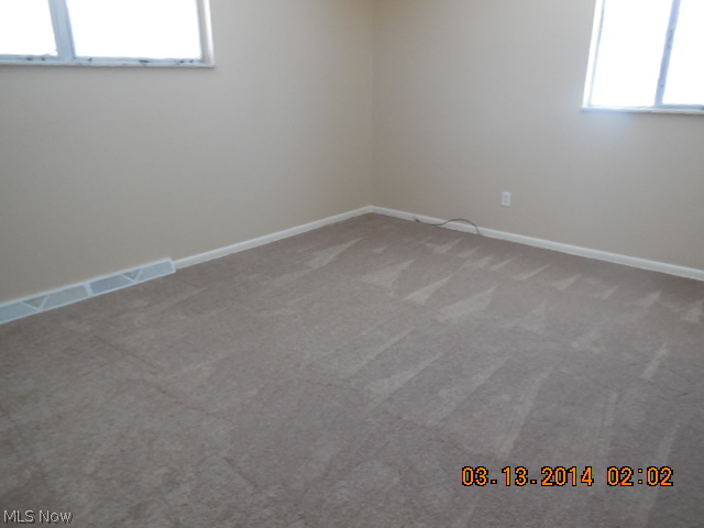 8903 Murray Road Cleveland, OH 44125 - Photo 4 of 10