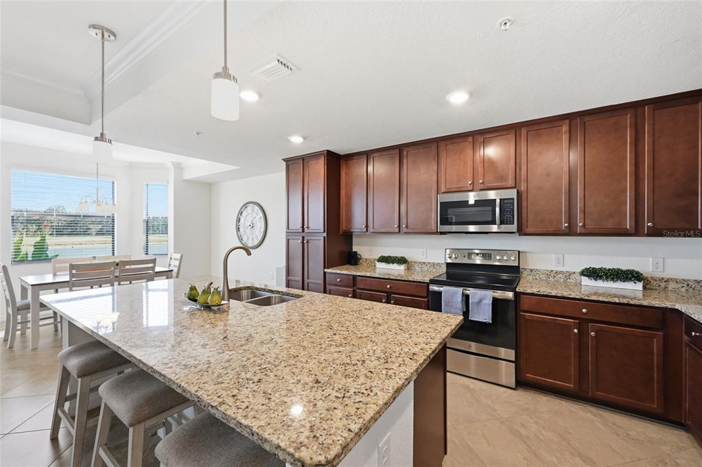 17108 Vardon Terrace, Unit 103 Lakewood Ranch, FL 34211 - Photo 11 of 62