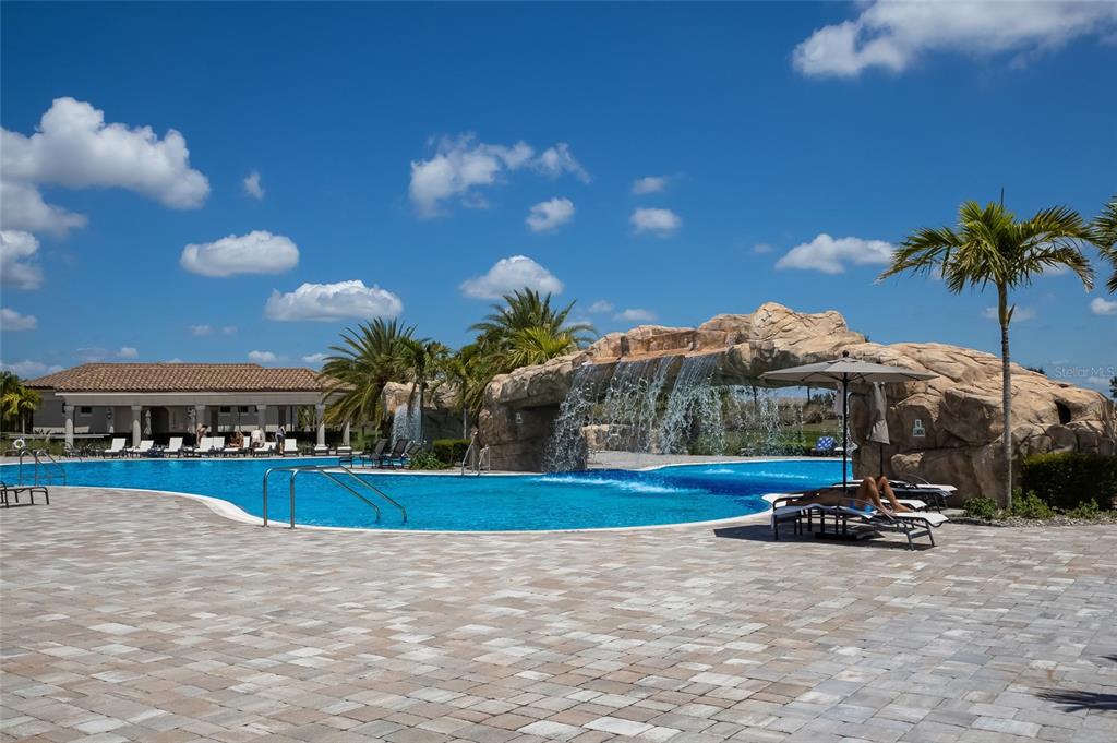 17108 Vardon Terrace, Unit 103 Lakewood Ranch, FL 34211 - Photo 46 of 62