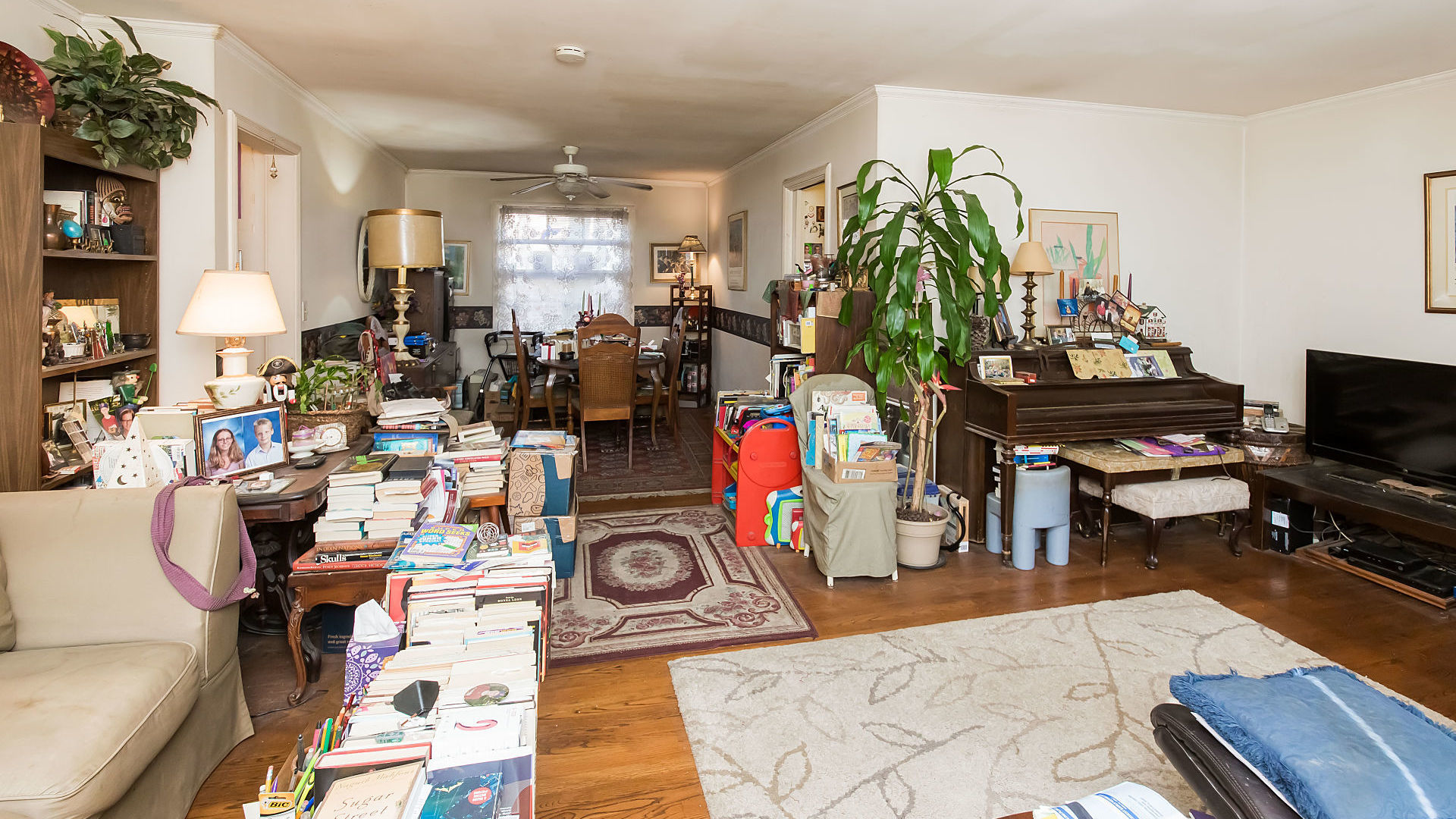 2203 Central Street, Unit 2 Evanston, IL 60201 - Photo 4 of 16