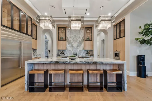 $9,990,000 | 5 Wood Creek Court, Las Vegas, NV 89141