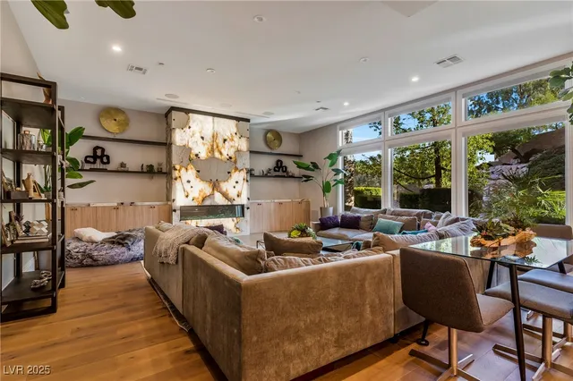 $9,990,000 | 5 Wood Creek Court, Las Vegas, NV 89141