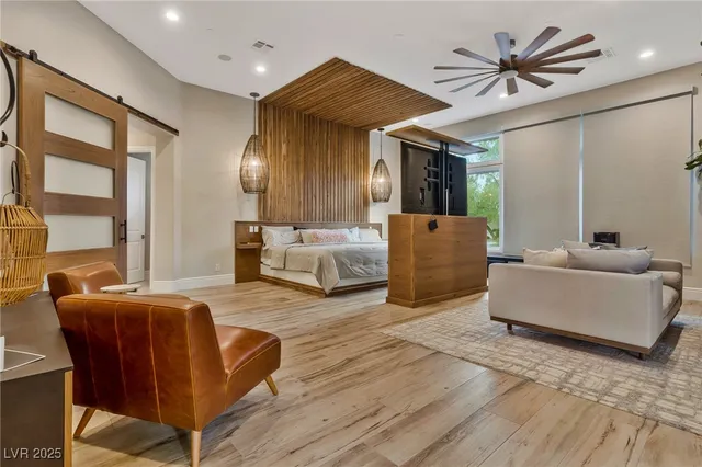 $9,990,000 | 5 Wood Creek Court, Las Vegas, NV 89141