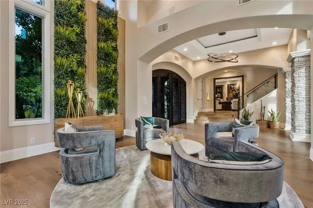 $9,990,000 | 5 Wood Creek Court, Las Vegas, NV 89141