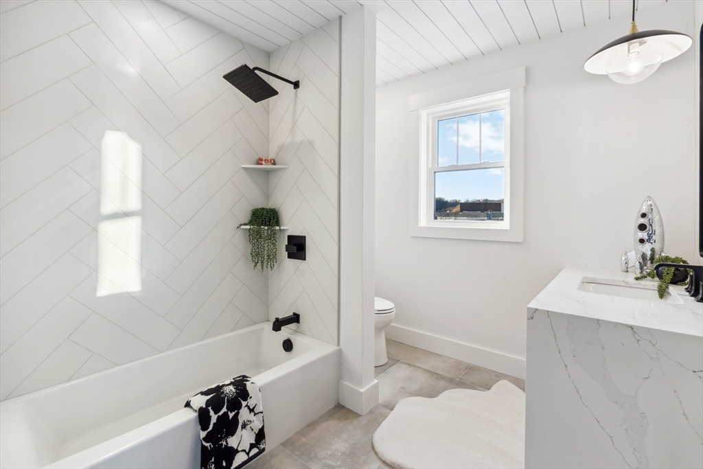 32 Birch Brook Road, Unit 25 Lynn, MA 01905 - Photo 28 of 41