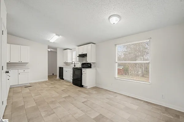 $210,000 | 6 Current Drive, Greenville, SC 29611