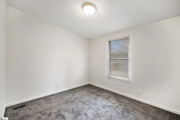 $210,000 | 6 Current Drive, Greenville, SC 29611
