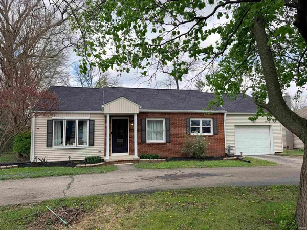$137,900 | 6816 East Jackson Street, Muncie, IN 47303