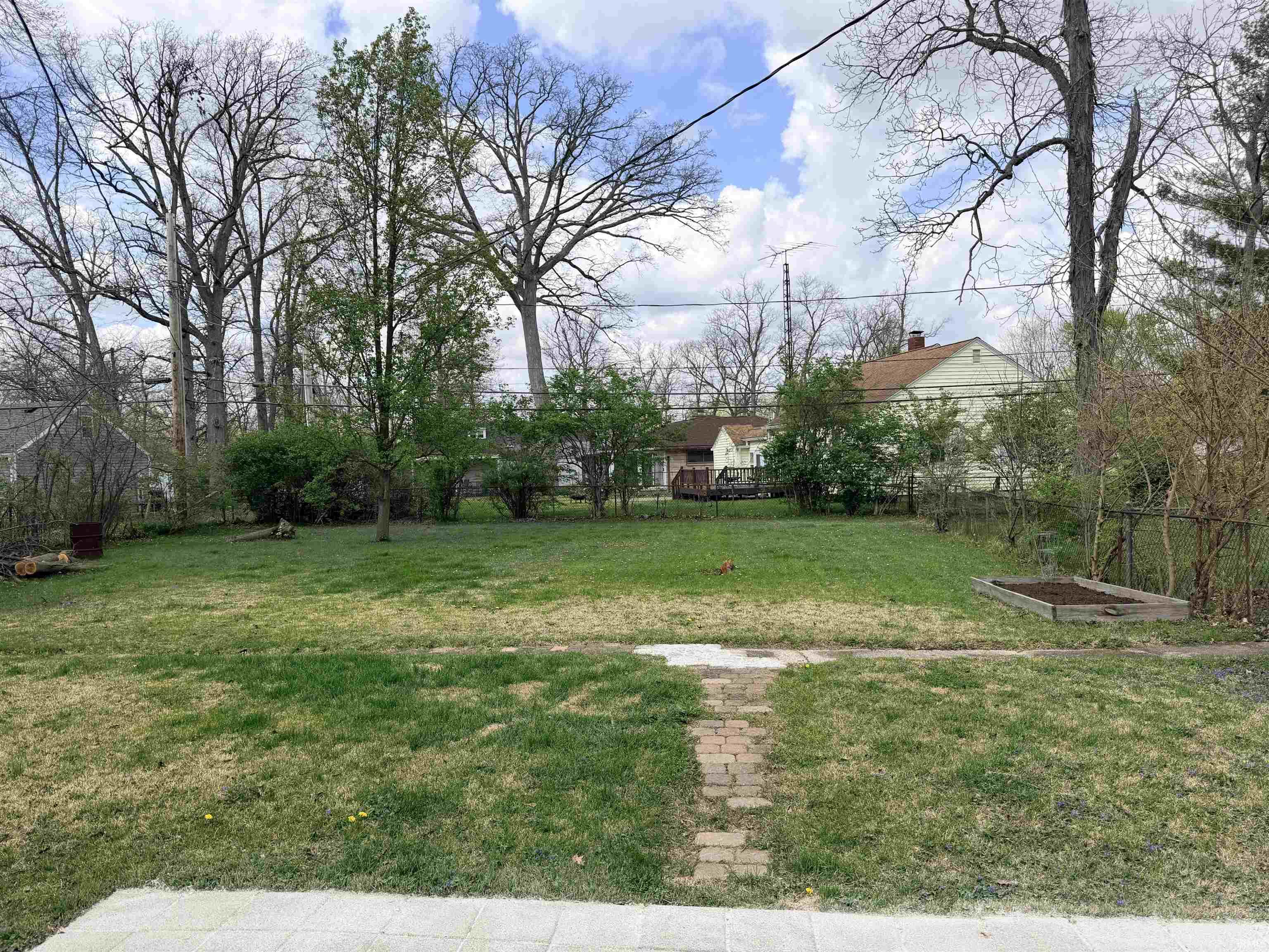 6816 East Jackson Street Muncie, IN 47303 - Photo 28 of 31