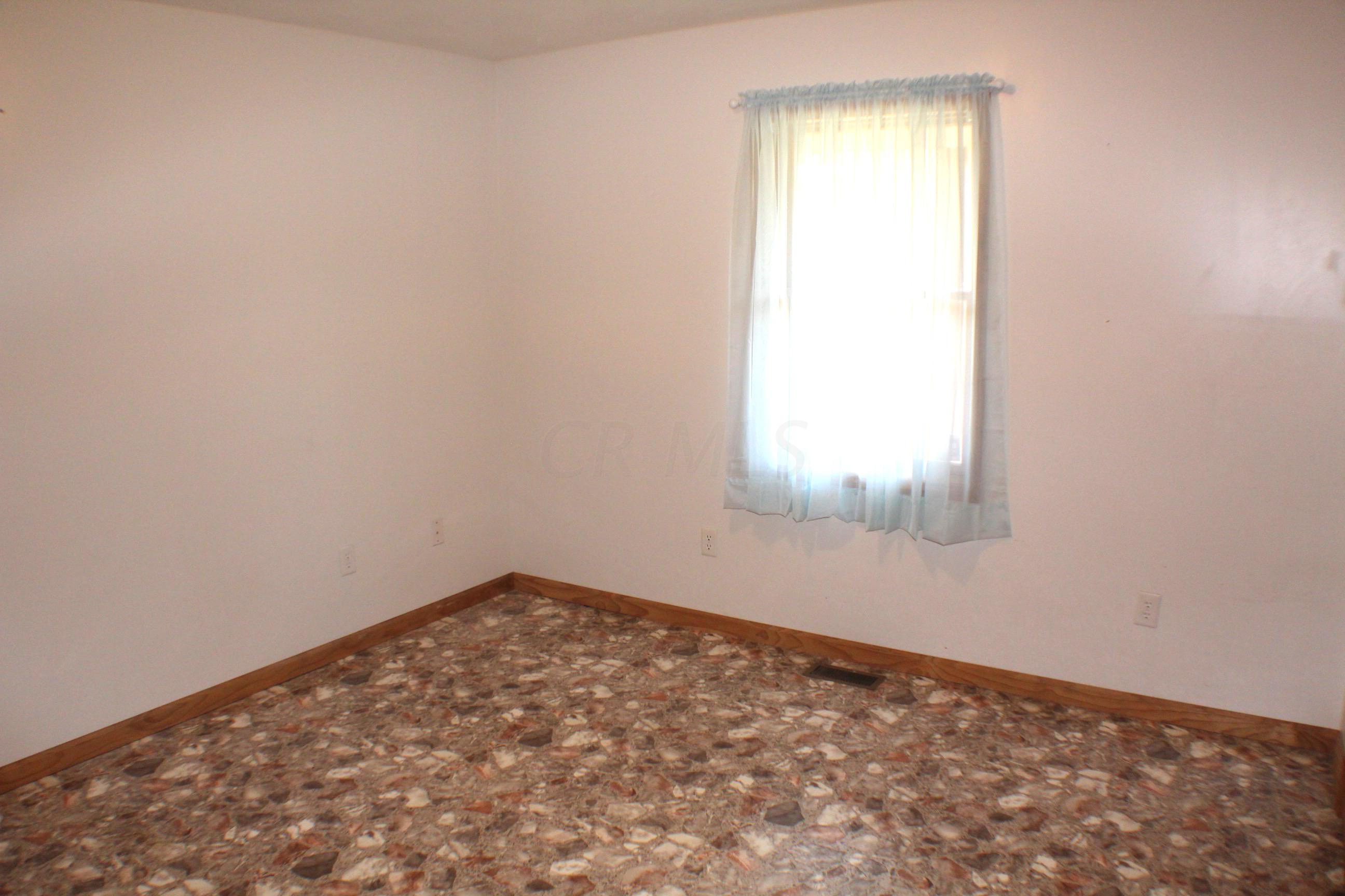 845 Tulip Road Lynx, OH 45650 - Photo 23 of 36