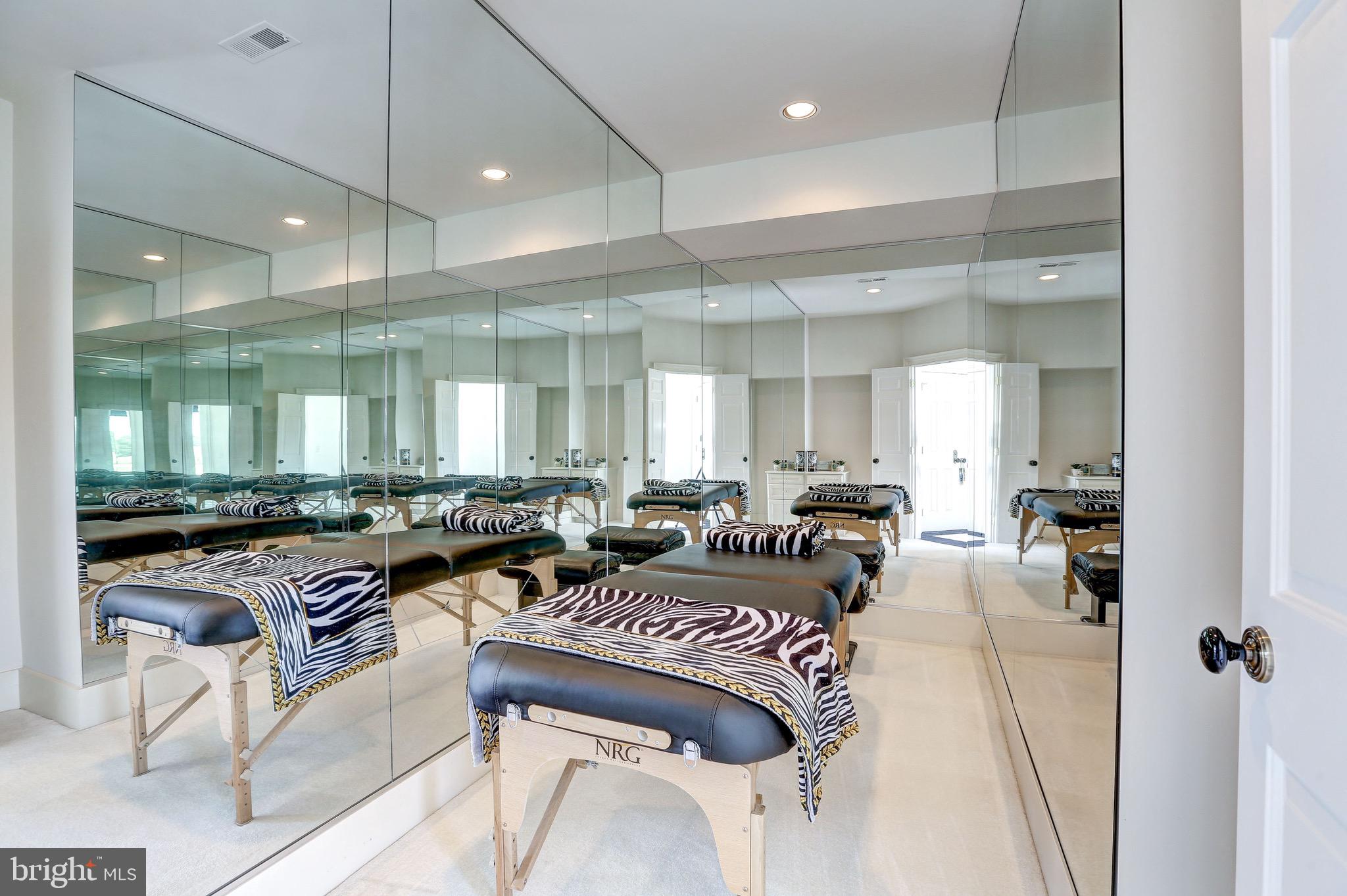 8313 Persimmon Tree Road Bethesda, MD 20817 - Photo 30 of 53 Massage Room
