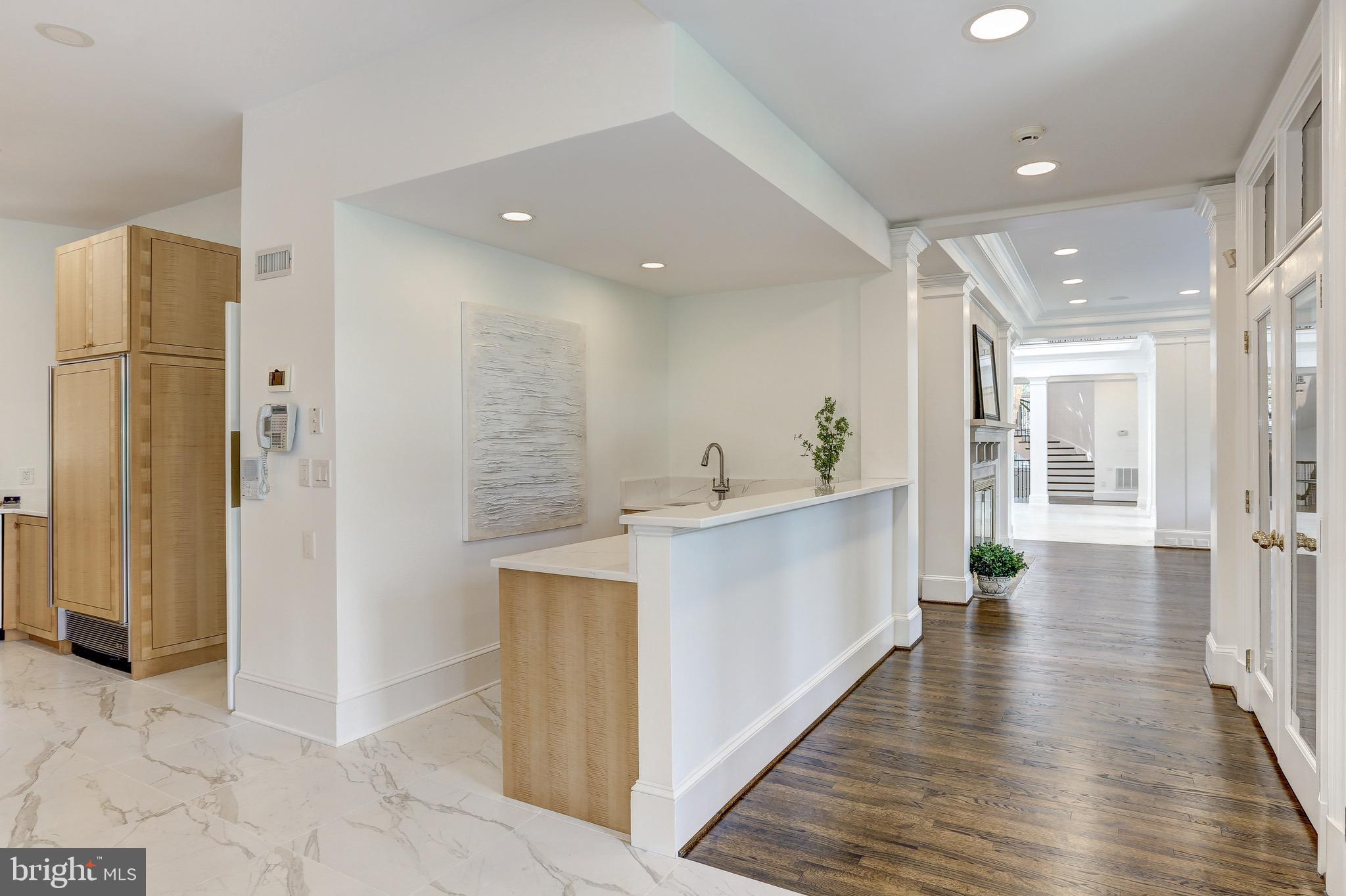 8313 Persimmon Tree Road Bethesda, MD 20817 - Photo 10 of 53 Kitchen Wet Bar