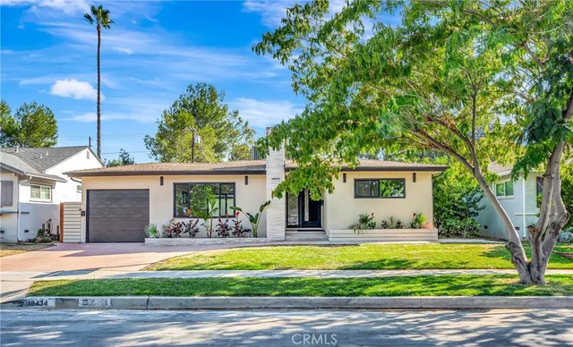 $1,299,000 | 19434 Calvert Street, Tarzana, CA 91335