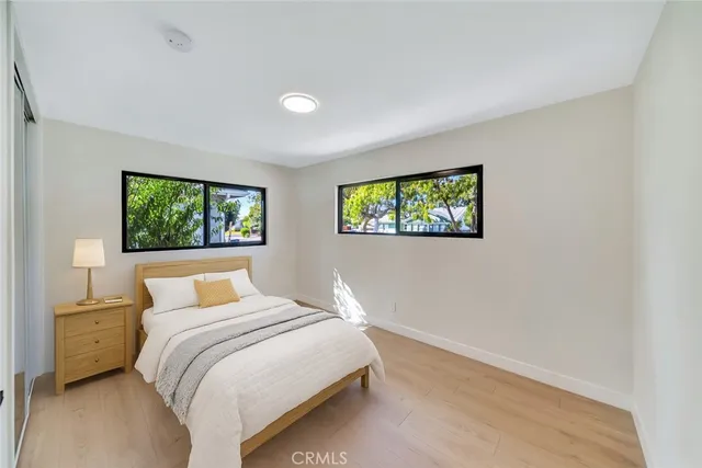 $1,299,000 | 19434 Calvert Street, Tarzana, CA 91335