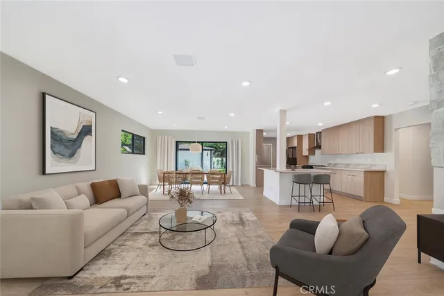 $1,299,000 | 19434 Calvert Street, Tarzana, CA 91335