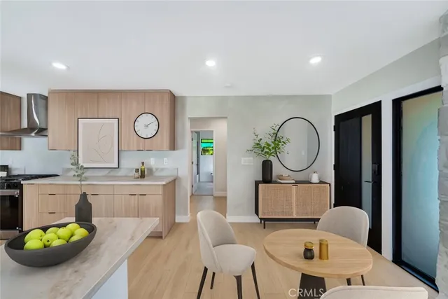 $1,299,000 | 19434 Calvert Street, Tarzana, CA 91335