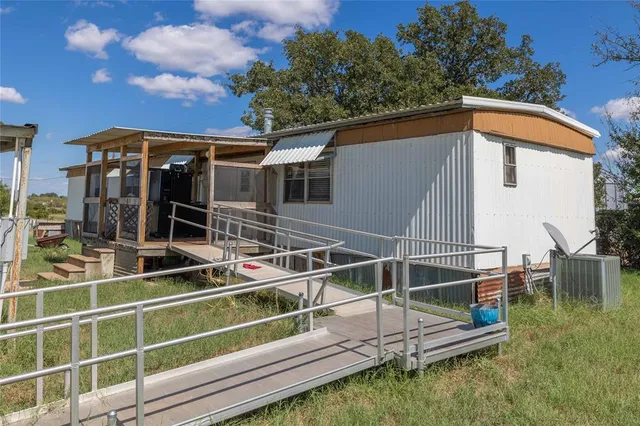 $75,000 | 8450 Highway 16, De Leon, TX 76444