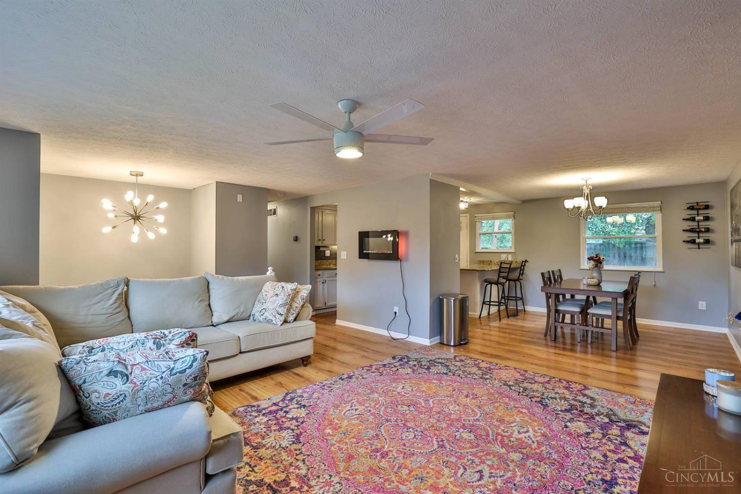 1731 Rudyard Lane Cincinnati, OH 45230 - Photo 6 of 32 Gallery Image 6
