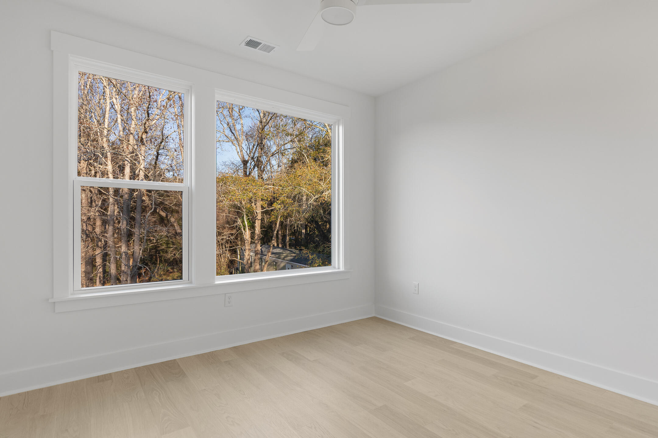 1340 Lucinda Street Mount Pleasant, SC 29466 - Photo 15 of 19 Bedroom 3 of 4