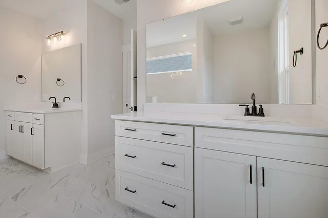 $889,000 | 1340 Lucinda Street, Mount Pleasant, SC 29466