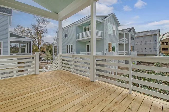 $889,000 | 1340 Lucinda Street, Mount Pleasant, SC 29466