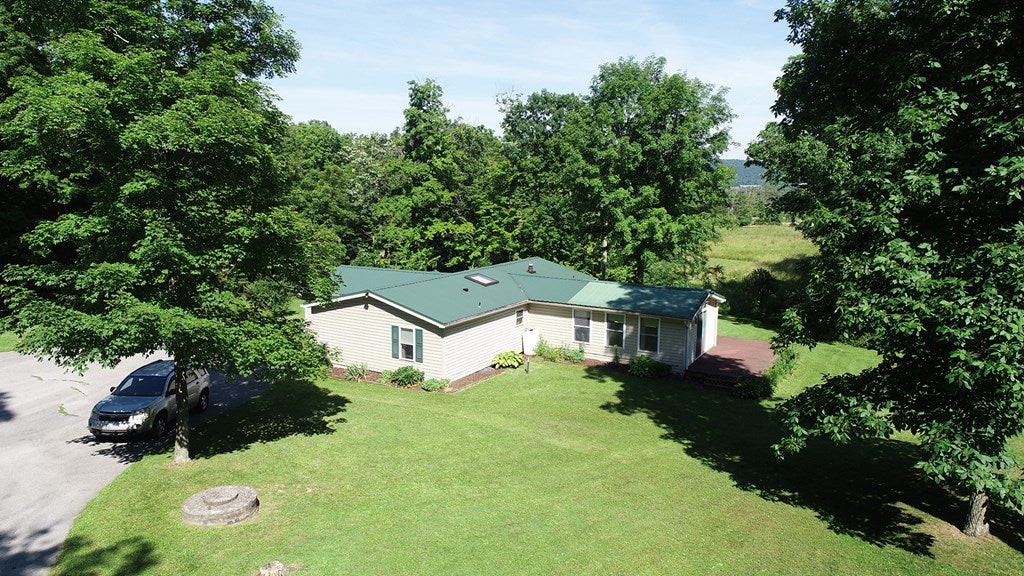 18711 Shady Maple Road Broad Top City, PA 16621 - Photo 30 of 41 Gallery Image 30