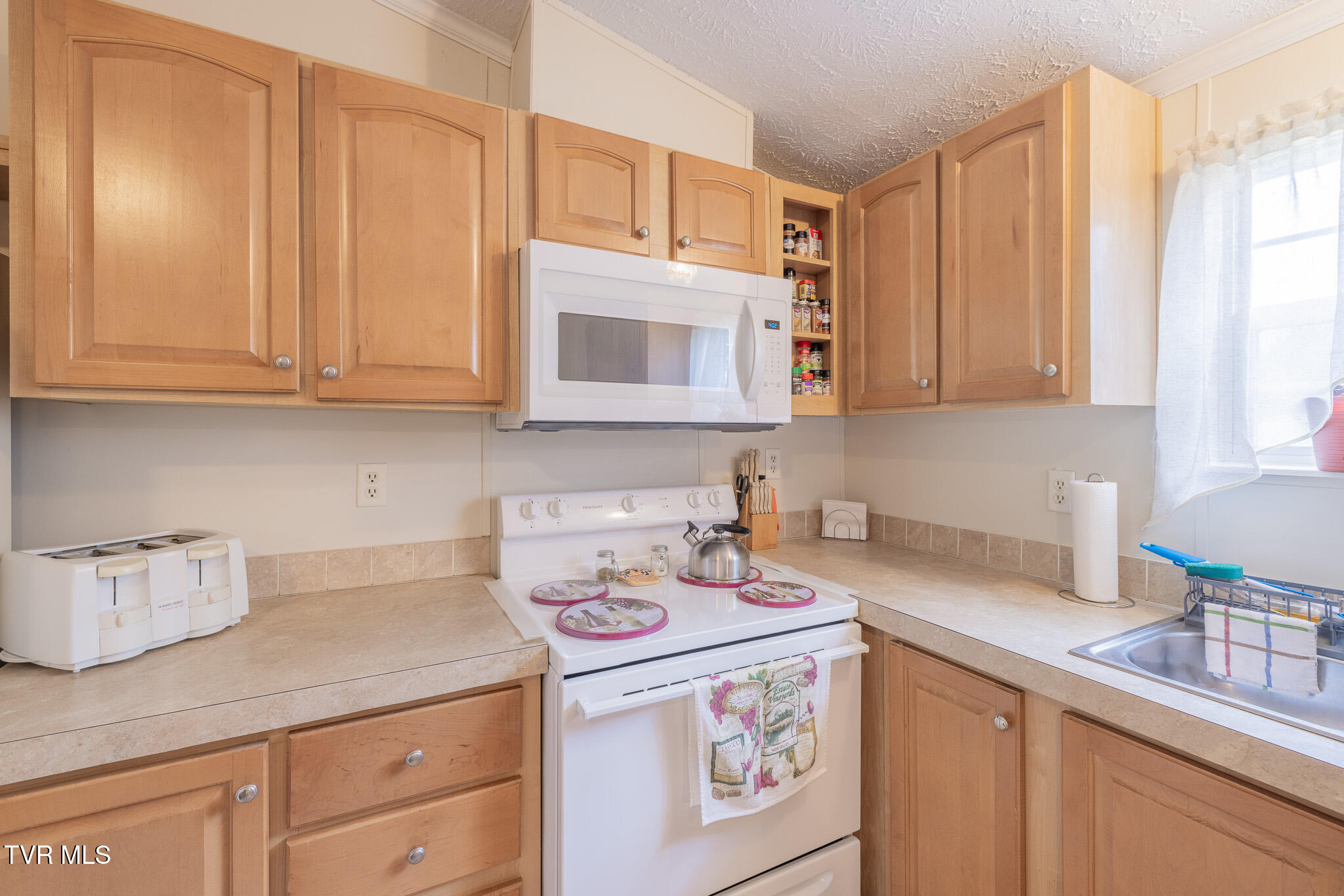 1070 Bill Martin Road Afton, TN 37616 - Photo 21 of 33 1R9A5706-HDR