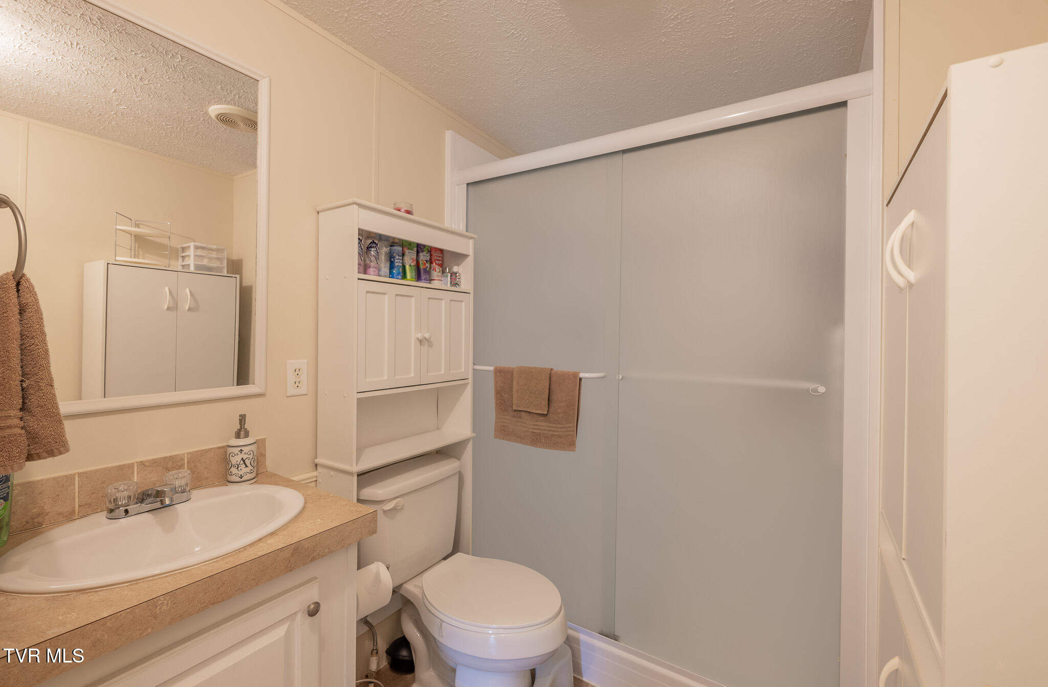 1070 Bill Martin Road Afton, TN 37616 - Photo 25 of 33 1R9A5718-HDR