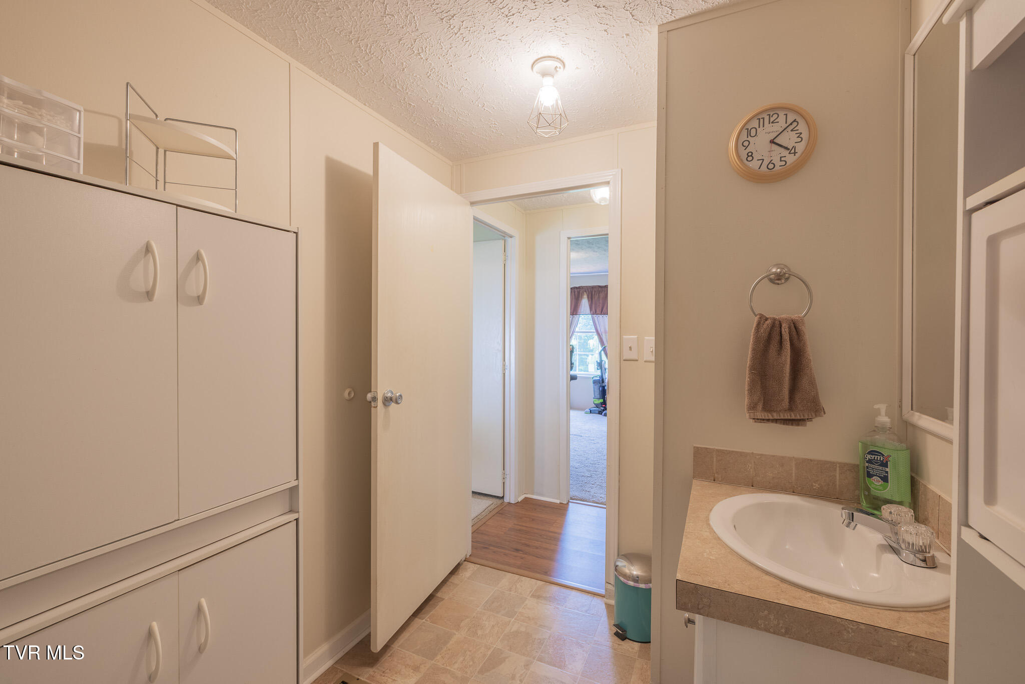 1070 Bill Martin Road Afton, TN 37616 - Photo 26 of 33 1R9A5721-HDR