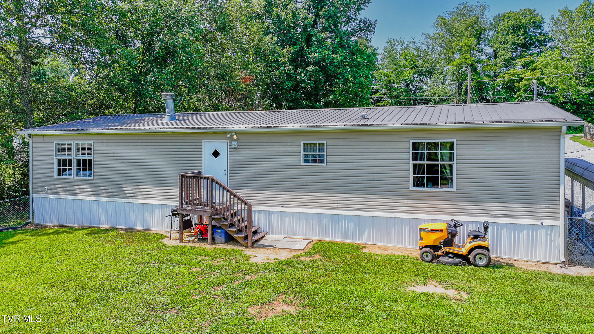 1070 Bill Martin Road Afton, TN 37616 - Photo 30 of 33 dji_fly_20250624_154154_0268_17507943106