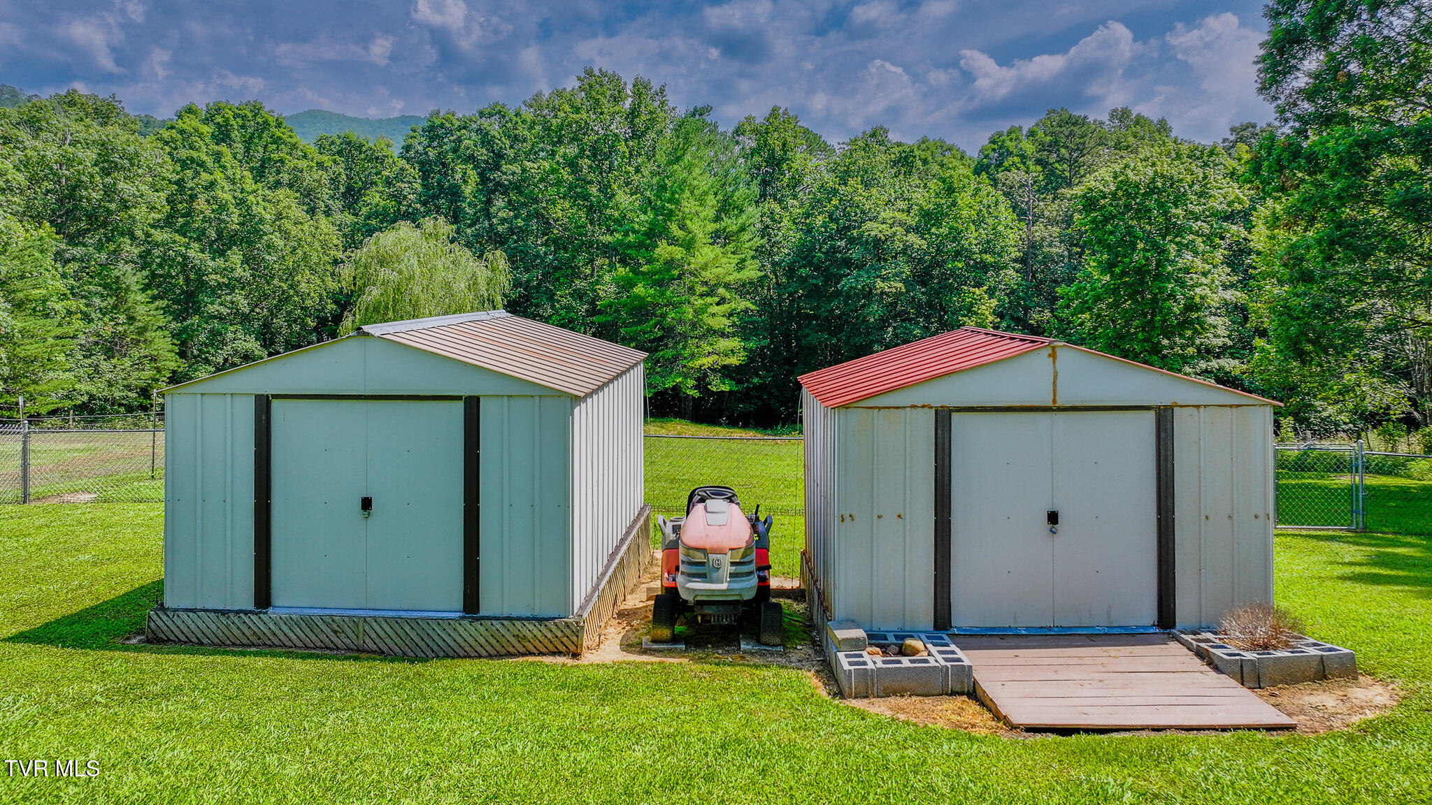 1070 Bill Martin Road Afton, TN 37616 - Photo 31 of 33 dji_fly_20250624_154206_0271_17507943099